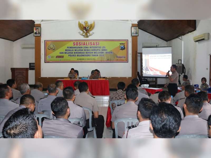 Kapolres Bojonegoro Harap Anggota Berikan Pelayanan Terbaik dan Tidak Lakukan Pungli