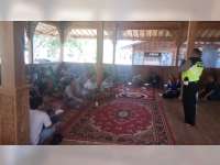 Sat Lantas Polres Bojonegoro Laksanakan Pembinaan pada Pengemudi Truk Proyek JTB