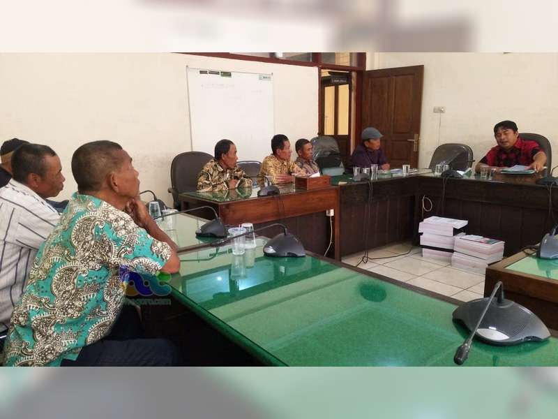Komisi A DPRD Bojonegoro Akan Cari Solusi Aduan Sejumlah Mantan Juru Parkir