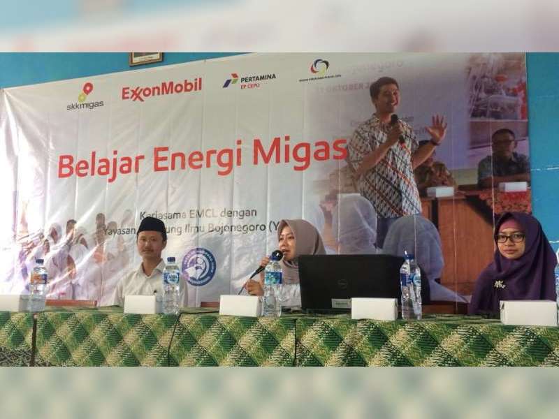 Asyiknya Belajar Migas dan Menulis di MA Nurul Ulum Purwosari Bojonegoro