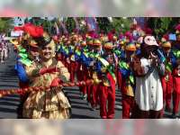 Pawai Budaya TK-SD di Blora Berjalan Meriah