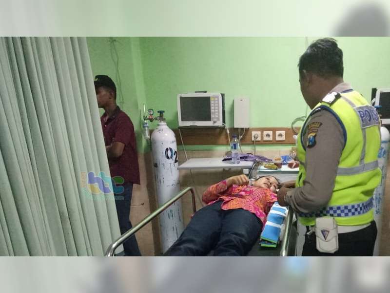Beat Tabrak Vario di Balen Bojonegoro, Seorang Pembonceng Alami Patah Tulang Tangan