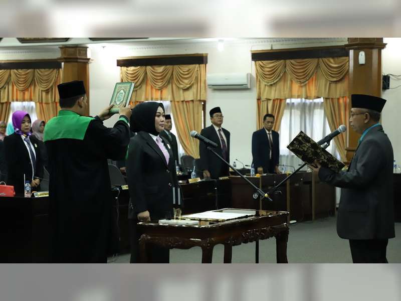 Dihadiri 33 Anggota, Pelantikan Wakil Ketua DPRD Tuban Tetap Berlangsung Lancar