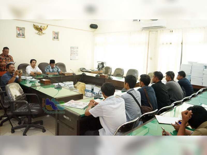 Warga Desa Glagahwagi Sugihwaras Kembali Datangi Komisi A, DPRD Bojonegoro