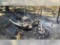Motor Milik Warga Semanding Tuban Ludes Terbakar di Jalan