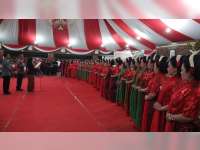 Bupati Wisuda 29 Waranggono dalam Pagelaran Tayub di Pendapa Pemkab Bojonegoro