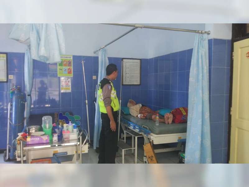 Truk Tabrak Motor di Baureno Bojonegoro Seorang Pemboceng Luka-Luka