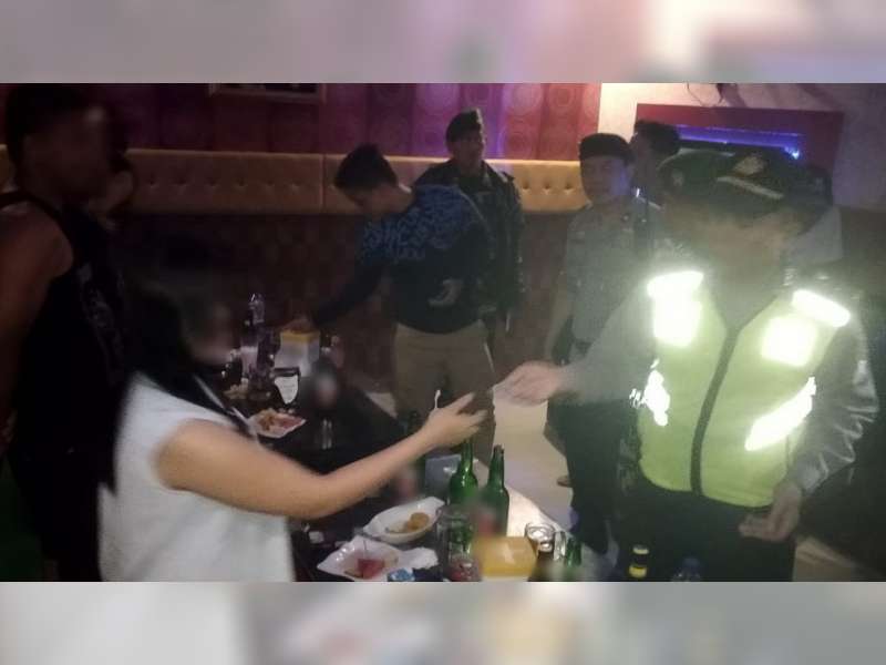 Polres Bojonegoro Gelar Patroli Skala Besar dan Razia Sejumlah Tempat Hiburan