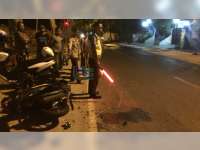 Ambil Haluan Terlalu ke Kanan, Pemotor di Sumberrejo Bojonegoro Ditabarak Mobil