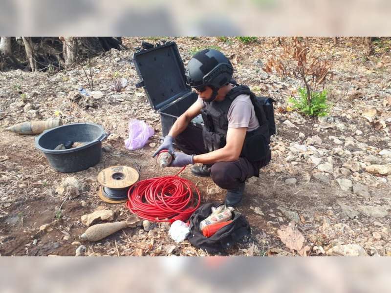 Tim Jihandak Gegana Sat Brimob Polda Jatim, Disposal Bahan Peledak Hasil Temuan
