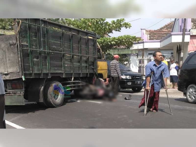 Motor Tabrak Truk di Baureno Bojonegoro, Seorang Pemotor Asal Rembang Meninggal di TKP