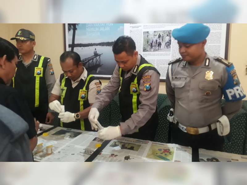 ASN di Lingkup Pemkab Bojonegoro Jalani Tes Urine
