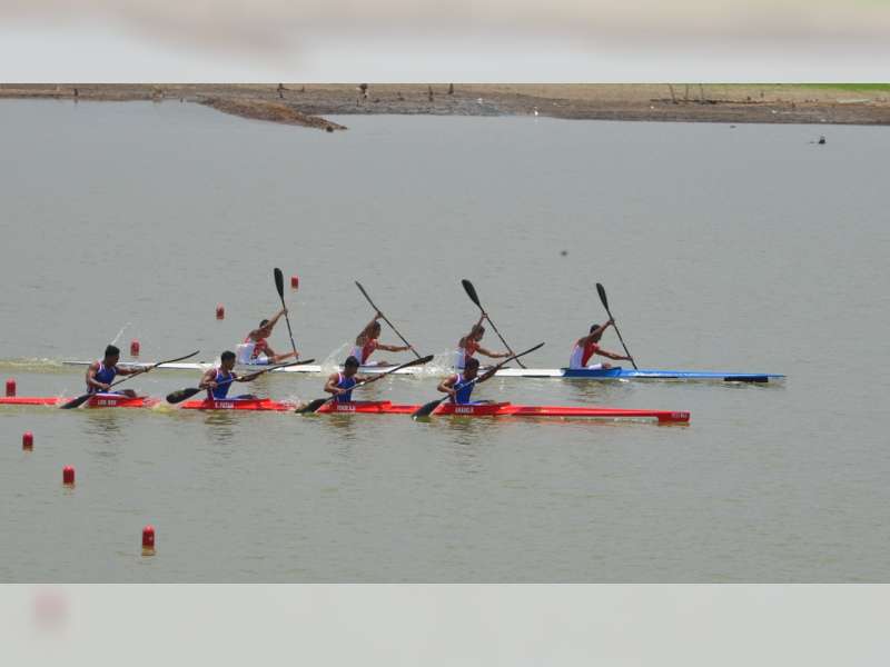 Bertanding Gunakan Perahu Pinjaman, Tim Dayung Blora Raih 13 Medali