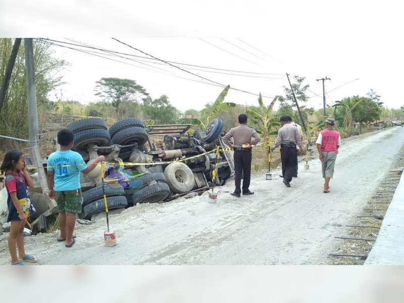 Pln Area Bojonegoro - Pln Bertekad Tingkatkan Jumlah Rasio Elektrifikasi : Area pelayanan ...