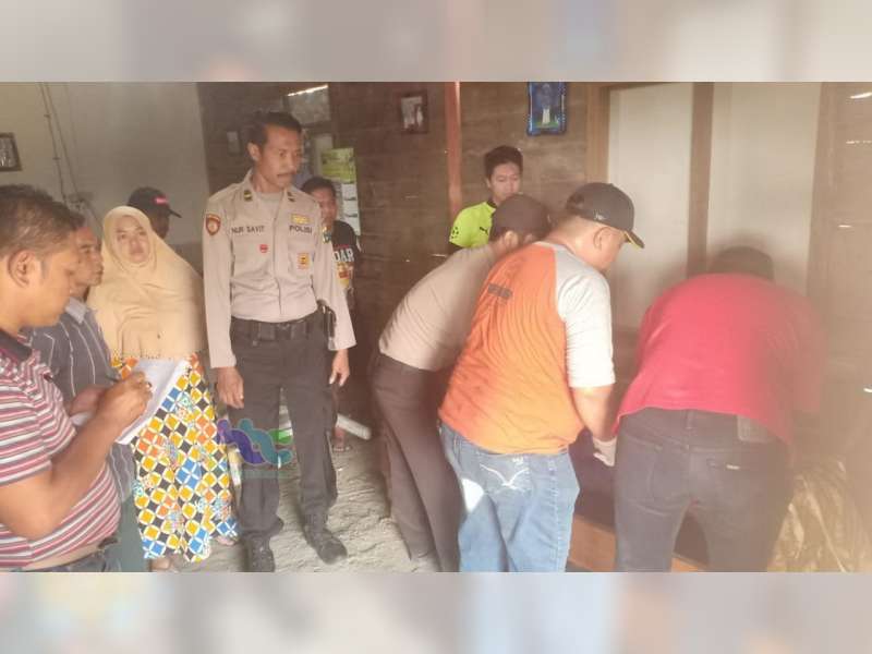 Diduga Akibat Depresi Seorang Warga Tambakrejo Bojonegoro Gantung Diri di Sawah