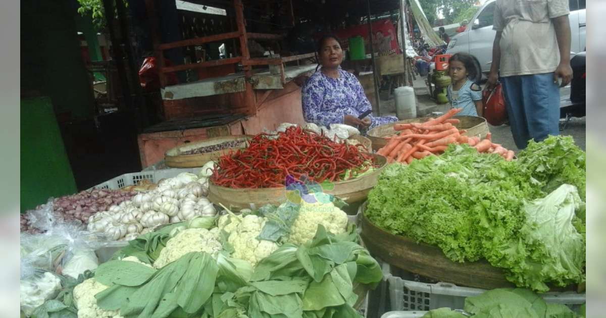 iDii Pasar iBojonegoroi iHargai Sayur Mayur Cukup Stabil iHargai 