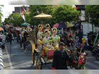 Kirab Budaya Pemuda Tuban Bersatu Berlangsung Meriah