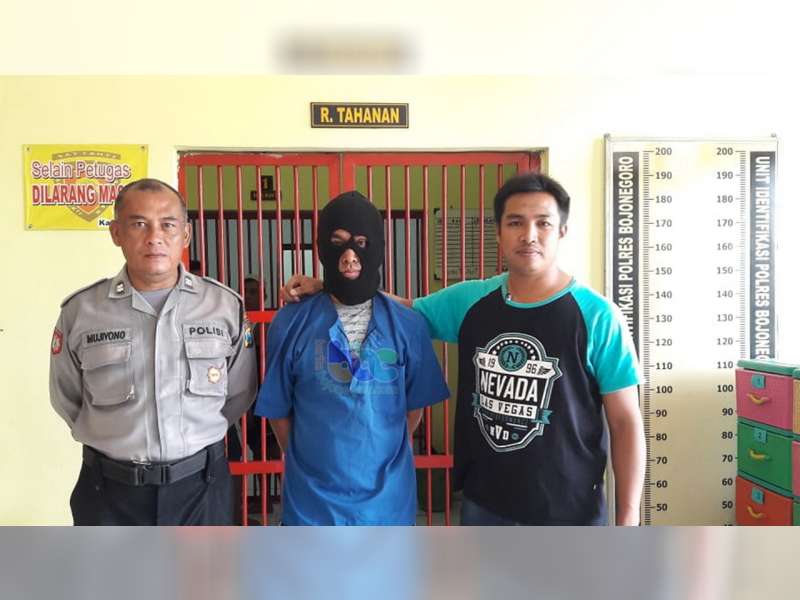 Diduga Lakukan Penganiayaan, Seorang Oknum Kades di Purwosari Bojonegoro Ditangkap Polisi