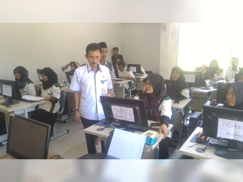 PBK BLK Salafiyah Kholidiyah Plumpang Tuban Produksi Tenaga Kerja Alhi dan Kompeten