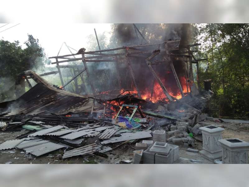 Kebakaran Rumah di Padangan Bojonegoro, 1 Orang Luka-Luka, Kerugian Capai Rp 100 Juta