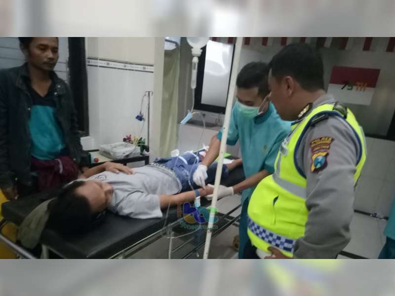 Tabrak Lari di Kalitidu Bojonegoro, Seorang Pemotor Alami Patah Tulang Kaki