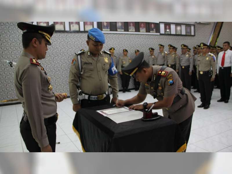 Jabatan Kasat Reskrim Polres Bojonegoro Diserah Terimakan