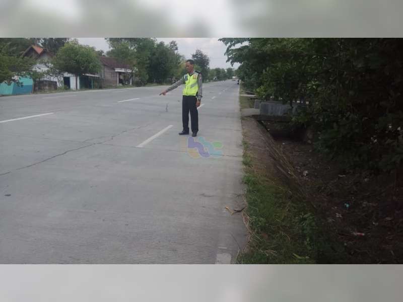 Mendadak Belok, Supra Ditabrak Mega Pro di Ngraho Bojonegoro, 3 Orang Luka Luka