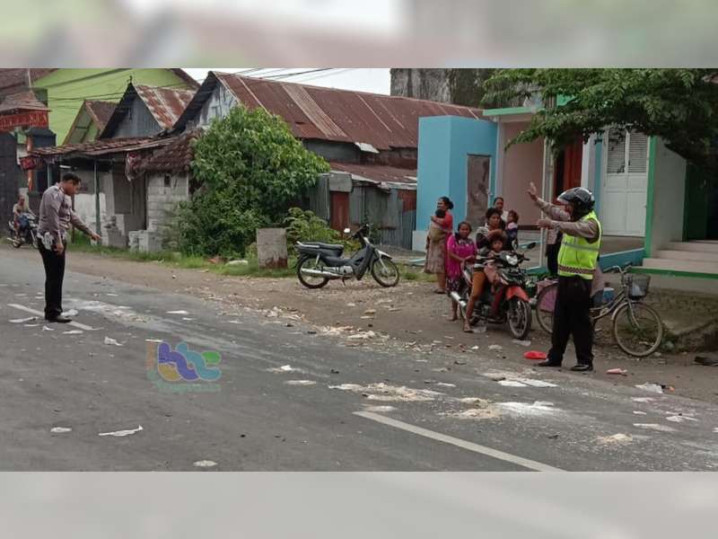 &nbsp; 3 Motor Terlibat Kecelakaan di Padangan Bojonegoro, 1 Orang Luka Berat
