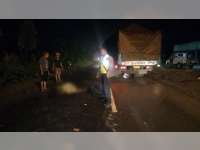 Tabrak Lari di Padangan Bojonegoro, Seorang Pemotor Tewas di TKP