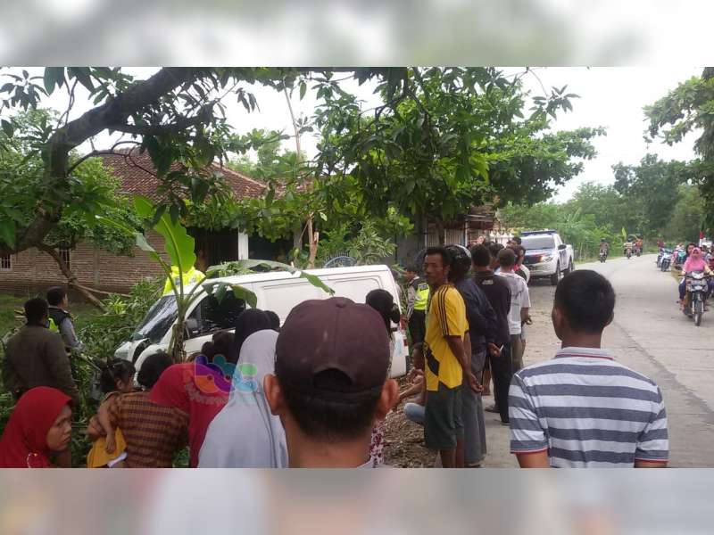 Seorang Bocah di Sumberrejo Bojonegoro Tewas Tertabrak Mobil