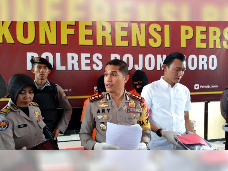 Polisi Bojonegoro Tangkap 2 Pelaku Pencurian Dengan Kekerasan