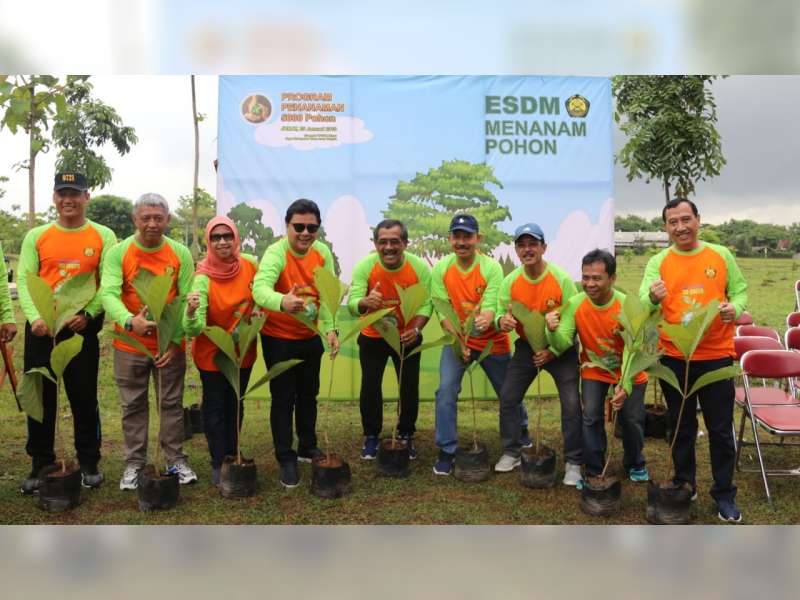 PPSDM Tanam 5.000 Pohon di Kawasan Mentul Cepu
