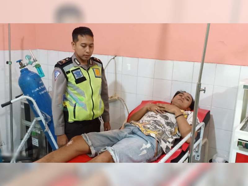 Tabrak Lari di Ngraho Bojonegoro, Pengemudi Pikap Luka-Luka