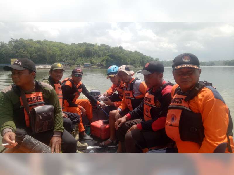 Pencarian Warga Gondang Bojonegoro Yang Hanyut di Sungai Belum Membuahkan Hasil