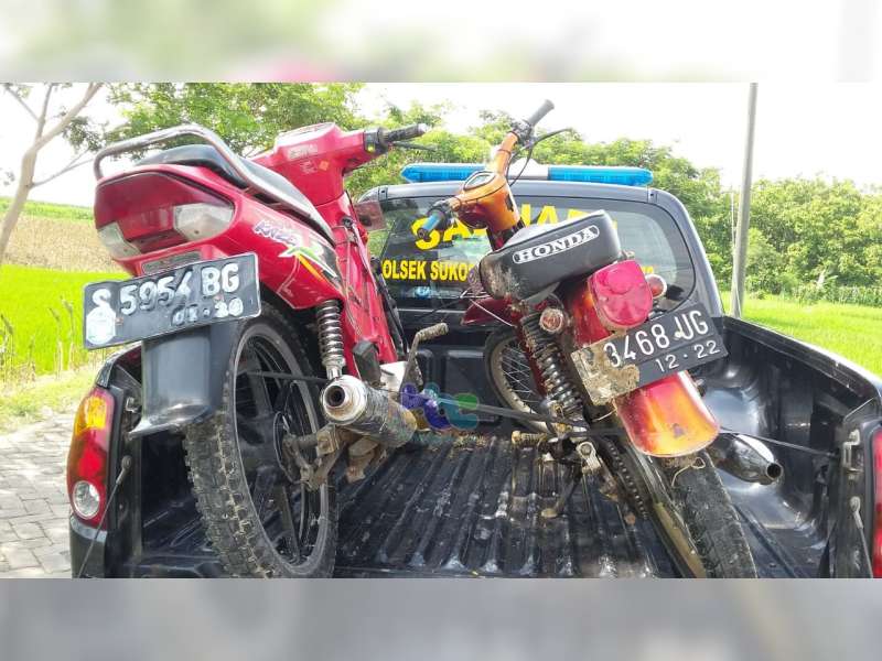 Kecelakaan di Sukosewu Bojonegoro Seorang Pemotor Luka-Luka