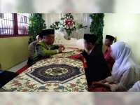 Tahanan Polres Bojonegoro Langsungkan Akad Nikah di Sel Tahanan