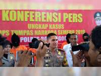 Polres Bojonegoro Tangkap 4 Orang &nbsp;Yang Kedapatan Miliki Sabu-Sabu
