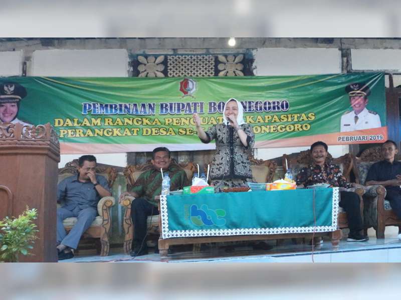 Bupati Bojonegoro Laksanakan Pembinaan Penguatan Kapasitas Perangkat Desa di Kanor