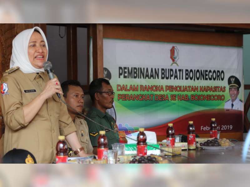 Bupati Bojonegoro Laksanakan Pembinaan Penguatan Kapasitas Perangkat Desa
