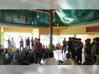 Warga Desa Glagahan Sugihwaras Bojonegoro Gelar Aksi Damai, Tuntut Seleksi Perades Diulang