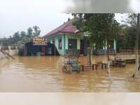 Ratusan Rumah Warga di Parengan Tuban Terendam Banjir Kali Kening