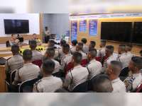 25 Bintara Remaja Asal Bojonegoro Mendapatkan Arahan dari Kapolres