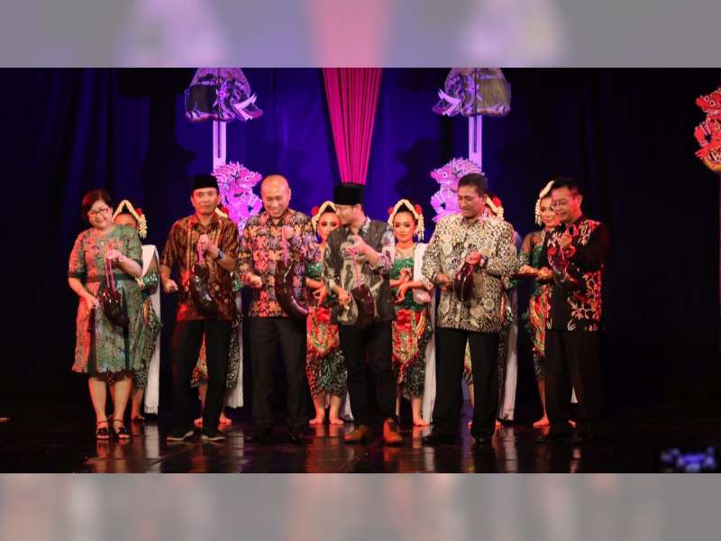 Wakil Bupati Bojonegoro Hadiri GSBD Kabupaten Trenggalek di Surabaya