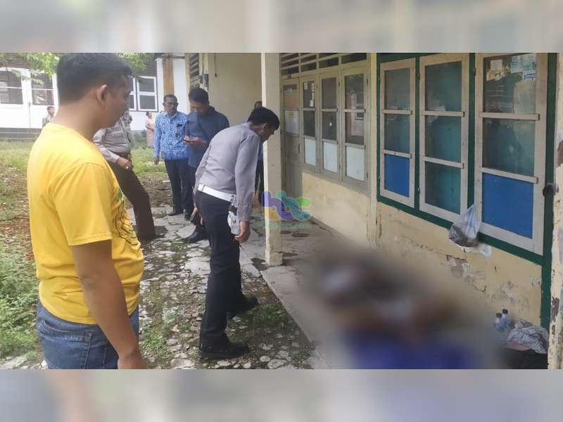 Mayat Mr X Ditemukan Warga di Pinggir Jalan Sawunggaling Bojonegoro