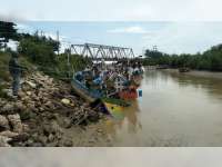9 Perahu Nelayan di Palang Tuban Terseret Banjir Bandang, 1 Perahu Masih Hilang