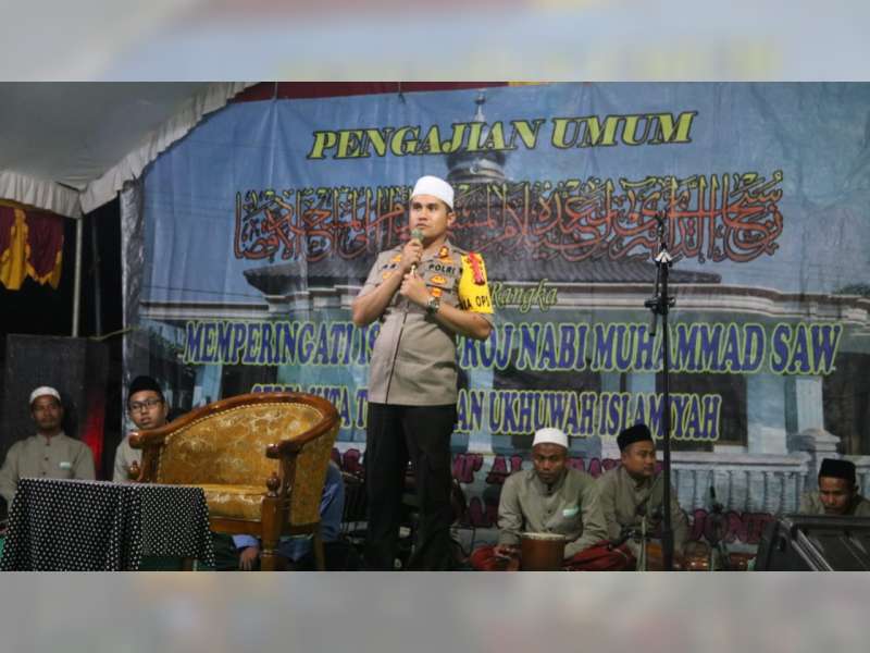 Kapolres Bojonegoro Ajak Jamaah untuk Waspadai Berita Hoax dan Radikalisme