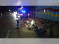 Tabrak Truk Parkir, Pemotor di Ngraho Bojonegoro Meninggal Dunia di TKP