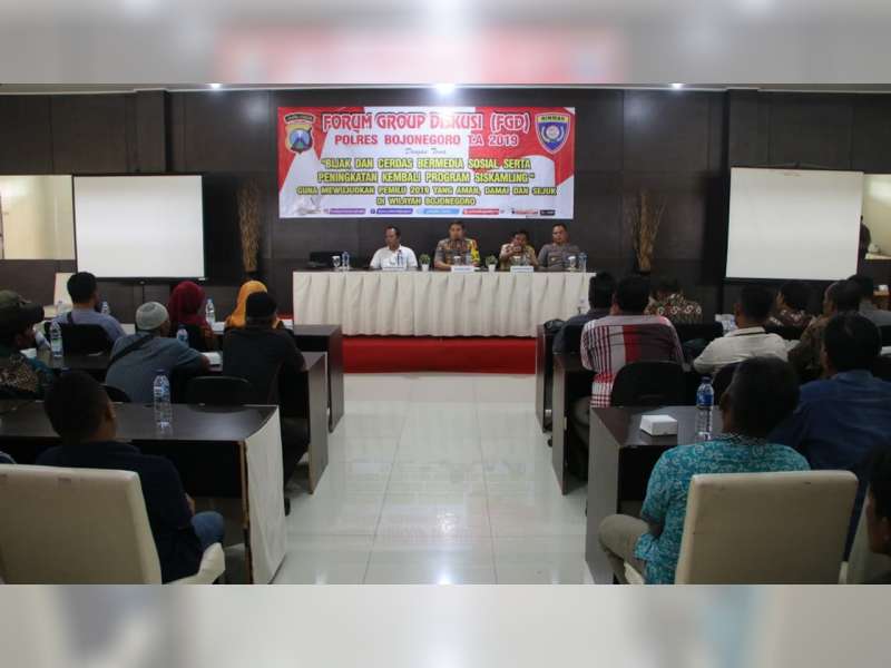 Polres Bojonegoro Gelar Forum Diskusi Grup&nbsp;Cerdas Bermedsos dan Peningkatan Siskamling