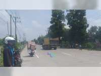Hendak Menyeberang, Motor Ditabrak Truk di Kalitidu Bojonegoro Satu Orang Meninggal Dunia