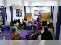 Kampus Ungu STIKes ICsada Bojonegoro Gelar Family Gathering dengan Mitra Usaha